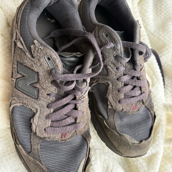 New Balance 2002R protection pack MEN Phantom Charcoal and Black Athletic Sz 9 - Picture 2 of 16